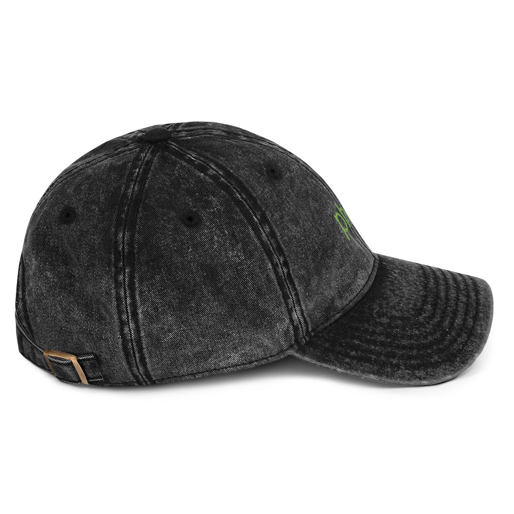 phat lip hat